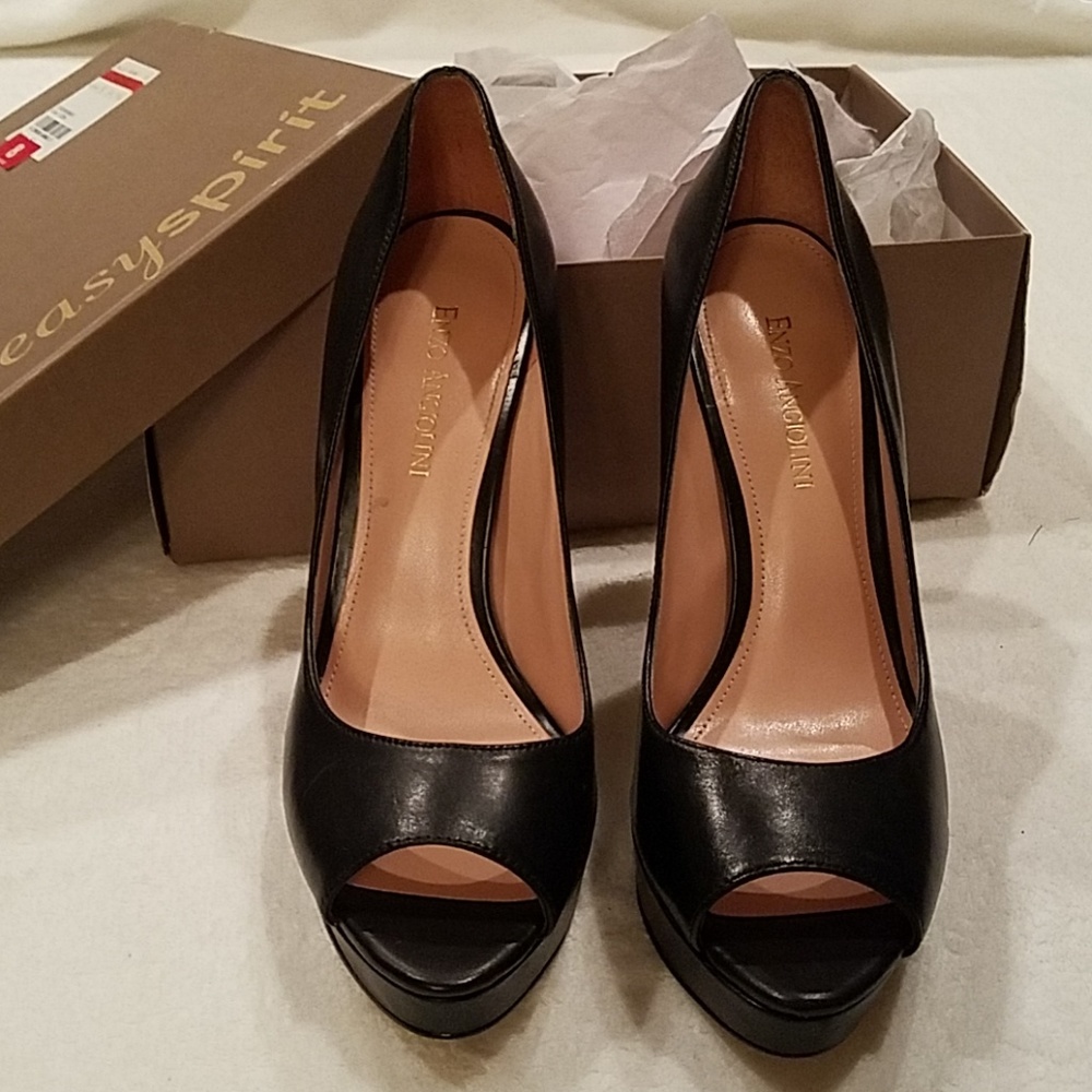 Real Leather Black Pumps